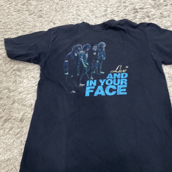 Unisex Graphic Tee Bon Jovi (Small to Medium) - Picture 5 of 5